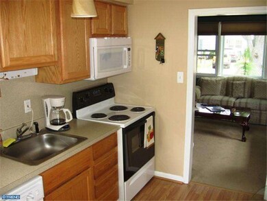 34 Farnsworth Ave, Maple Shade, NJ 08052 - photo 6