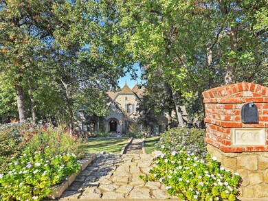 1606 Regal Oaks Dr, Southlake, TX 76092 - photo 2