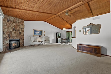 Large & Inviting Living Room