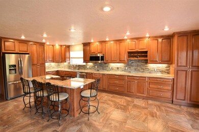 5802 Chaparral Cir, Farmington, NM 87402 - photo 3
