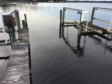 Boat slip that conveys with the home