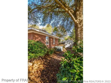 527 Terry Cir, Fayetteville, NC 28304 - photo 4