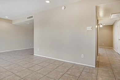 4413 S La Corta Dr, Tempe, AZ 85282 - photo 4