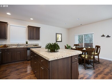 15654 SE Oriole Ln, Clackamas, OR 97015 - photo 5