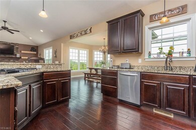 18281 Whitehead Rd, Lagrange, OH 44050 - photo 3