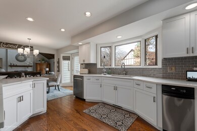 801 Ramsgate Ct, Naperville, IL 60540 - photo 7