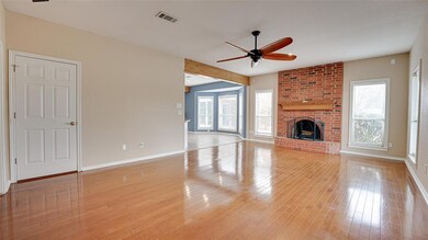 639 Kinney Dr, Murphy, TX 75094 - photo 7