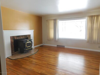 755 Pershing St, Craig, CO 81625 - photo 3