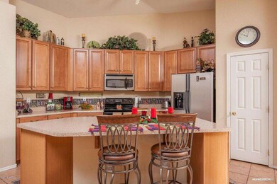 KITCHEN WITH PANTRY