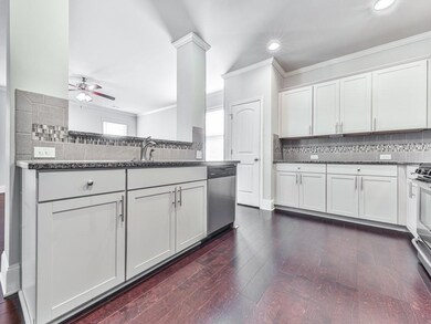 Beautiful cabinets are like new!