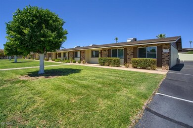 13614 N 111th Ave unit 7, Sun City, AZ 85351 - photo 2