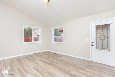 Living Room 20161010-DW-6037-SMALL