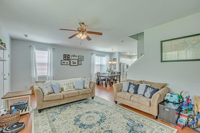 LR 426 Living and Dining