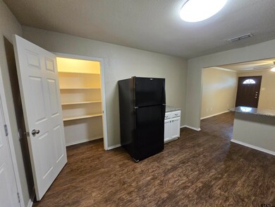 8414 Cambridge Rd, Tyler, TX 75703 - photo 7