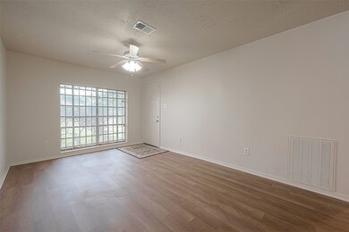 15502 Corsair Rd, Houston, TX 77053 - photo 6
