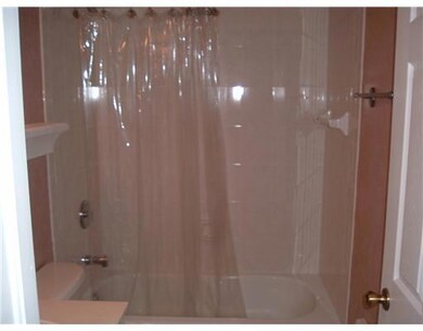 12572 Shoreline Dr, Wellington, FL 33414 - photo 7