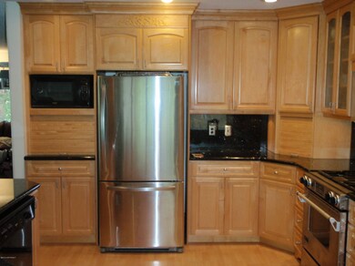 Kitchen 4
