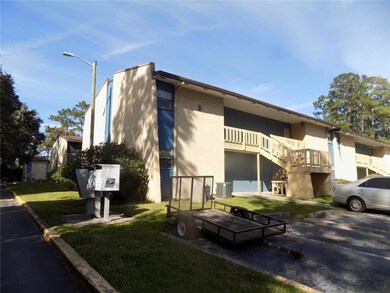 2811 SW Archer Rd unit X 201, Gainesville, FL 32608 - photo 2