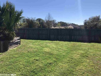Double gate in privacy fence