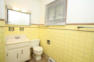 4203 40th St, Des Moines, IA 50310 - photo 7