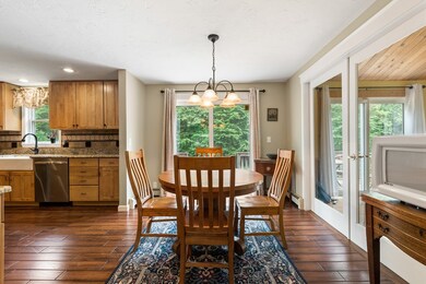 84 Locust St, Douglas, MA 01516 - photo 6