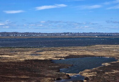 10 I St, Newburyport, MA 01950 - photo 3