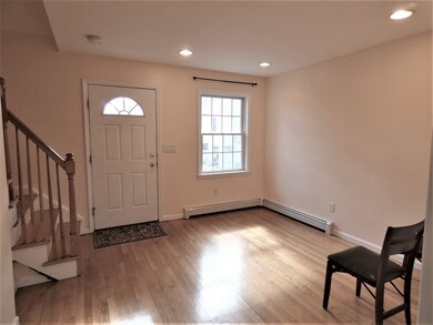 44 Cloverdale Rd, Newton Highlands, MA 02461 - photo 4