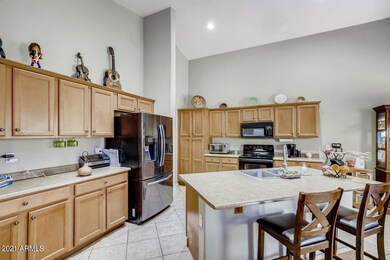 08 Kitchen