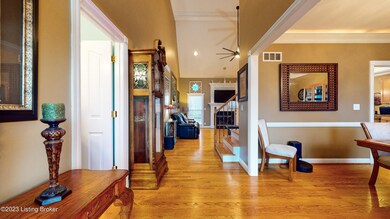 10605-Hickory-Grove-Dr_004