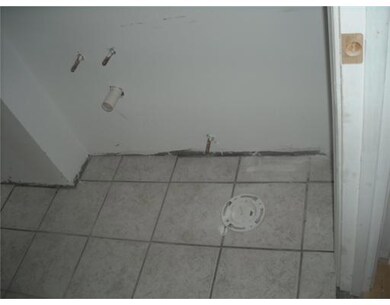 Master Bath/Spa.