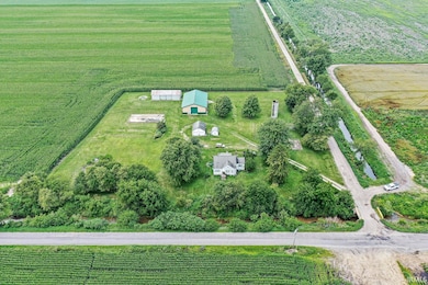 57549 Strawberry Rd, New Carlisle, IN 46552 - photo 2