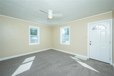 5819 Sheridan Ave, Des Moines, IA 50322 - photo 3