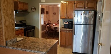 42 Rita Rd, Dorchester Center, MA 02124 - photo 5