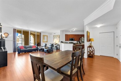 Alaqua Condominium unit 610, Miami, FL 33180 - photo 7