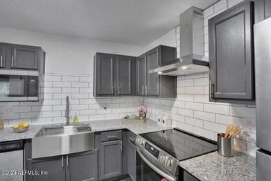 8461 India Ave, Jacksonville, FL 32211 - photo 3