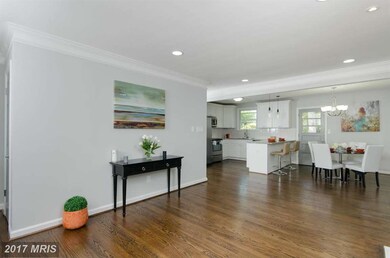 2410 Owens Rd, Oxon Hill, MD 20745 - photo 4