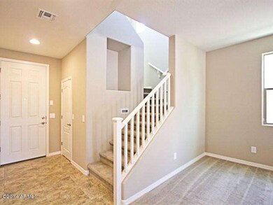 004_Foyer