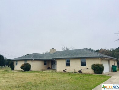 611 Whispering Oaks Dr, Copperas Cove, TX 76522 - photo 2