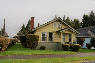 1043 Water St, Raymond, WA 98577 - photo 2