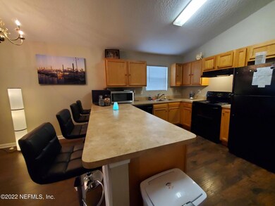 8479 India Ave, Jacksonville, FL 32211 - photo 4