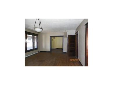 710 W Powers St, Muncie, IN 47305 - photo 3