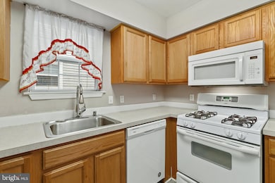 918 Lanvale St, Hagerstown, MD 21740 - photo 6