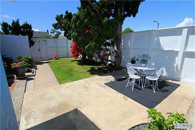 Front courtyard room for dining and more.