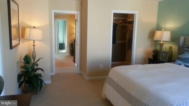 42584 Harlow Meadows Terrace, Sterling, VA 20166 - photo 7