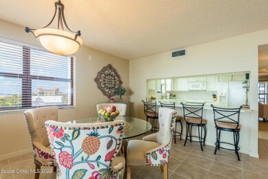 545 Garfield Ave unit 504, Cocoa Beach, FL 32931 - photo 6