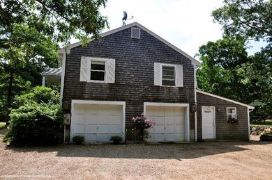 110 Clover Hill Dr unit 1, Vineyard Haven, MA 02568 - photo 4