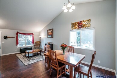 922 Sagrada Loop N, Keizer, OR 97303 - photo 4