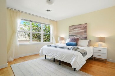 65 Beacon St unit 303, Somerville, MA 02143 - photo 5