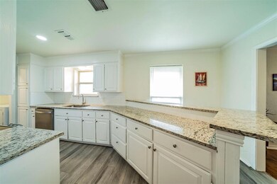 829 Jane Ln, Weatherford, TX 76085 - photo 7