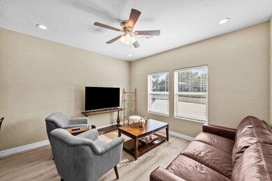 615 W Elm St, Denison, TX 75020 - photo 4